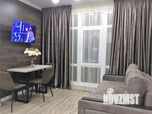 1-к квартира, посуточно, 38м2, 1/1 этаж