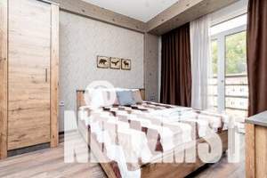 4-к квартира, посуточно, 57м2, 5/5 этаж