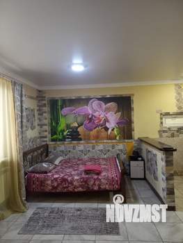 Студия квартира, на длительный срок, 35м2, 1/3 этаж