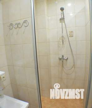 Студия квартира, посуточно, 30м2, 3/3 этаж