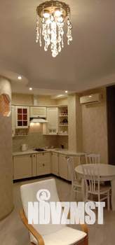 Студия квартира, посуточно, 35м2, 6/6 этаж