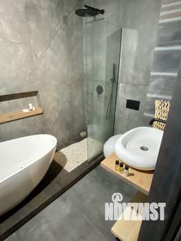 Студия квартира, посуточно, 38м2, 2/9 этаж