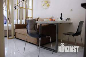 1-к квартира, посуточно, 32м2, 1/2 этаж