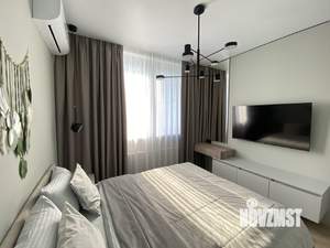 1-к квартира, посуточно, 38м2, 2/19 этаж