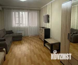 1-к квартира, посуточно, 39м2, 7/17 этаж