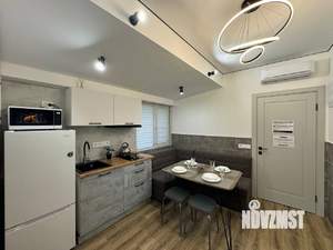 2-к квартира, посуточно, 42м2, 1/2 этаж