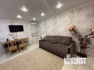 2-к квартира, посуточно, 50м2, 1/1 этаж
