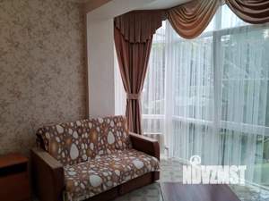 Студия квартира, посуточно, 40м2, 1/5 этаж