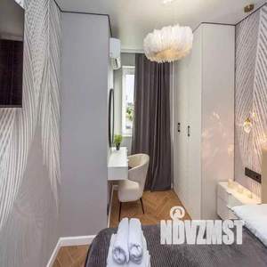 1-к квартира, посуточно, 40м2, 2/13 этаж