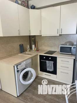 Студия квартира, посуточно, 35м2, 5/6 этаж