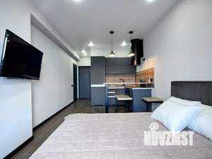 Студия квартира, посуточно, 30м2, 8/13 этаж