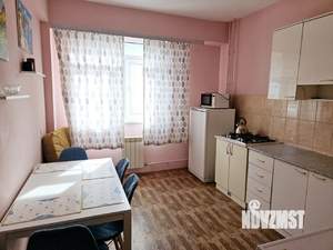 1-к квартира, посуточно, 41м2, 4/5 этаж