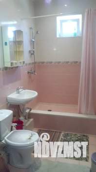 1-к квартира, посуточно, 40м2, 1/3 этаж