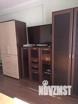 Студия квартира, посуточно, 28м2, 1/9 этаж