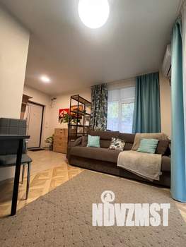 Студия квартира, посуточно, 28м2, 1/6 этаж