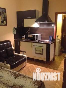 Студия квартира, посуточно, 21м2, 3/8 этаж