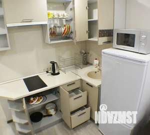 Студия квартира, посуточно, 25м2, 1/5 этаж