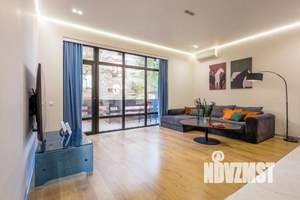 4-к квартира, посуточно, 94м2, 1/1 этаж