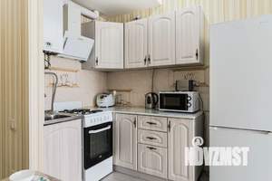 Студия квартира, посуточно, 34м2, 6/9 этаж