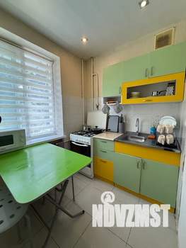 1-к квартира, посуточно, 30м2, 2/3 этаж