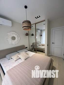 1-к квартира, посуточно, 38м2, 9/25 этаж