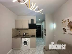 Студия квартира, посуточно, 18м2, 14/19 этаж