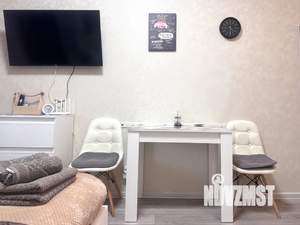 Студия квартира, посуточно, 29м2, 1/13 этаж
