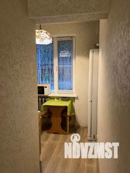 1-к квартира, посуточно, 28м2, 1/4 этаж