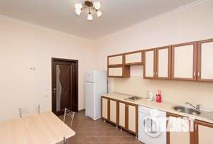 3-к квартира, посуточно, 60м2, 1/1 этаж