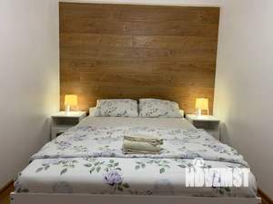 Студия квартира, посуточно, 35м2, 8/10 этаж