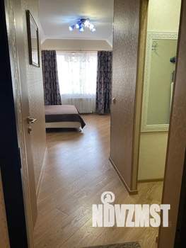 Студия квартира, посуточно, 40м2, 4/4 этаж