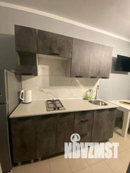 Студия квартира, посуточно, 20м2, 1/3 этаж