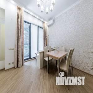 1-к квартира, посуточно, 90м2, 5/5 этаж