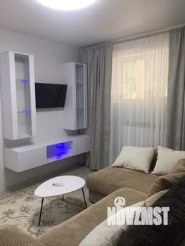 2-к квартира, посуточно, 43м2, 1/5 этаж