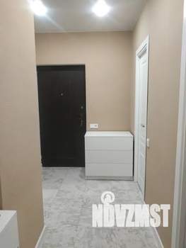 Студия квартира, посуточно, 32м2, 10/17 этаж