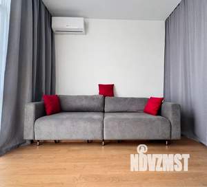 Студия квартира, посуточно, 30м2, 1/7 этаж