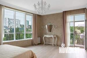 3-к квартира, посуточно, 120м2, 1/1 этаж