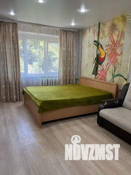 1-к квартира, посуточно, 30м2, 2/5 этаж