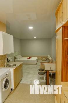 Студия квартира, посуточно, 31м2, 1/3 этаж
