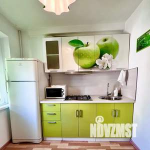 1-к квартира, посуточно, 26м2, 4/5 этаж