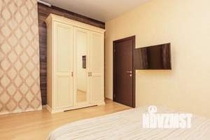 1-к квартира, посуточно, 43м2, 1/1 этаж