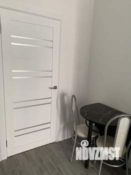 Студия квартира, посуточно, 35м2, 2/8 этаж