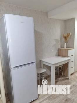 Студия квартира, посуточно, 17м2, 1/6 этаж