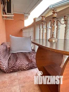 Студия квартира, посуточно, 35м2, 2/4 этаж