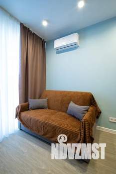 Студия квартира, посуточно, 15м2, 3/5 этаж