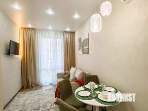 1-к квартира, посуточно, 37м2, 1/1 этаж