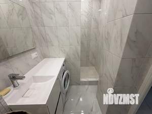 1-к квартира, посуточно, 35м2, 3/8 этаж