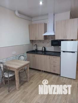 Студия квартира, посуточно, 24м2, 1/7 этаж