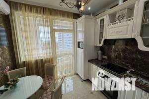 1-к квартира, посуточно, 38м2, 3/3 этаж
