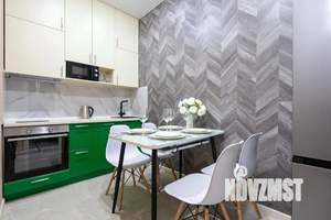 1-к квартира, посуточно, 35м2, 1/1 этаж